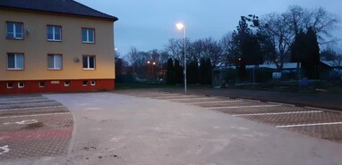 Parkoviště Ostrovní