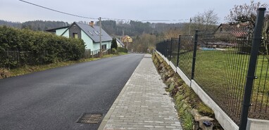 Pecerady u hřiště