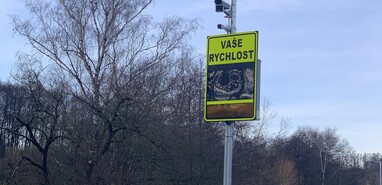 Čakovice u rybníka