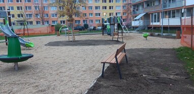 Hřiště Mánesova