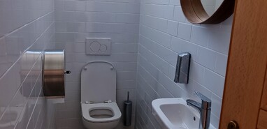 učitelské wc