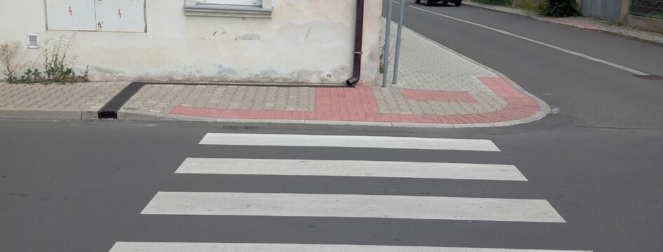 Štětí bezpečné přechody Radouň 1
