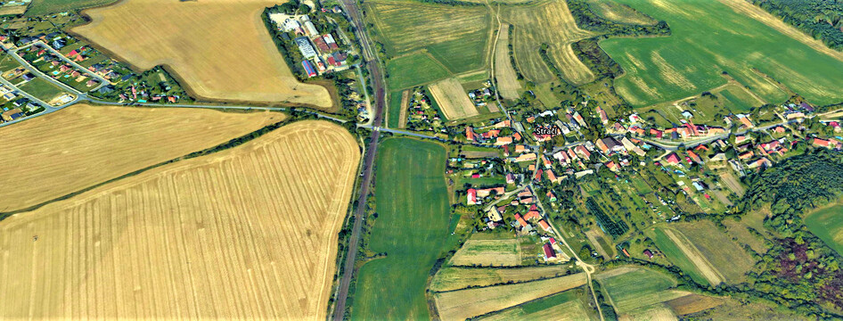 Stračí
